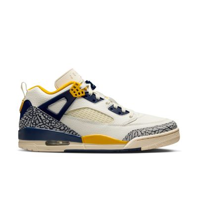 Air Jordan Spizike Low "Michigan" - Baltas - Sportbačiai Air Jordan Spizike Low "Michigan" - Baltas - Sportbačiai