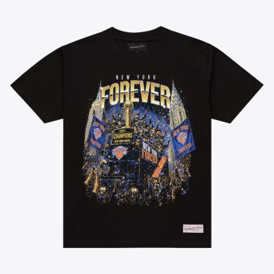 Mitchell & Ness 2026 NBA Finals Champions Parade T-Shirt - Juoda - Marškinėliai trumpomis rankovėmis Mitchell & Ness 2026 NBA Finals Champions Parade T-Shirt - Juoda - Marškinėliai trumpomis rankovėmis